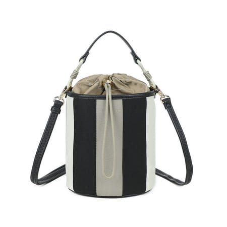 Cesenatico Bucket Bag - Black